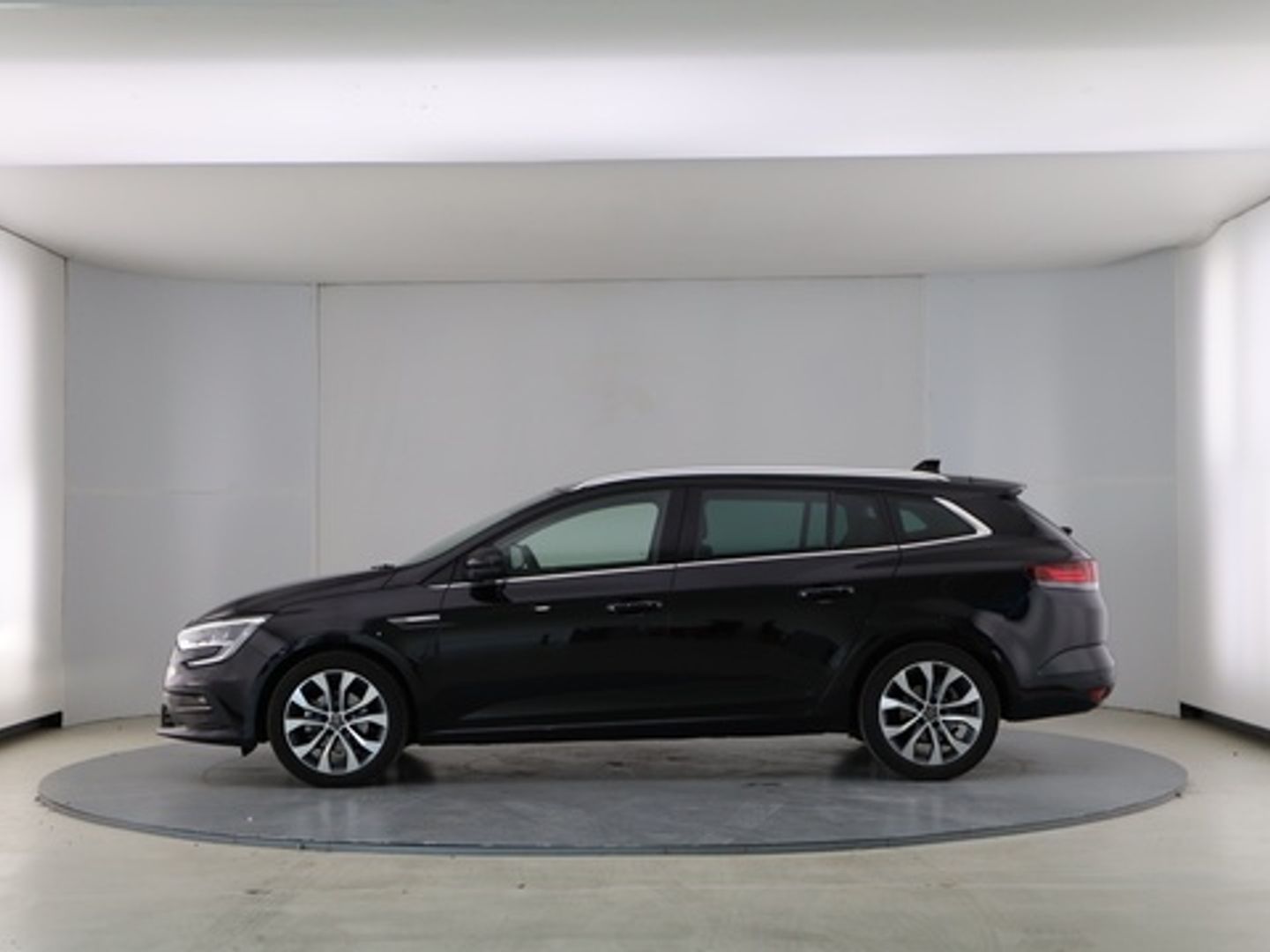 Renault Megane Sport Tourer Techno TCe 103 kW (140 CV) EDC GPF