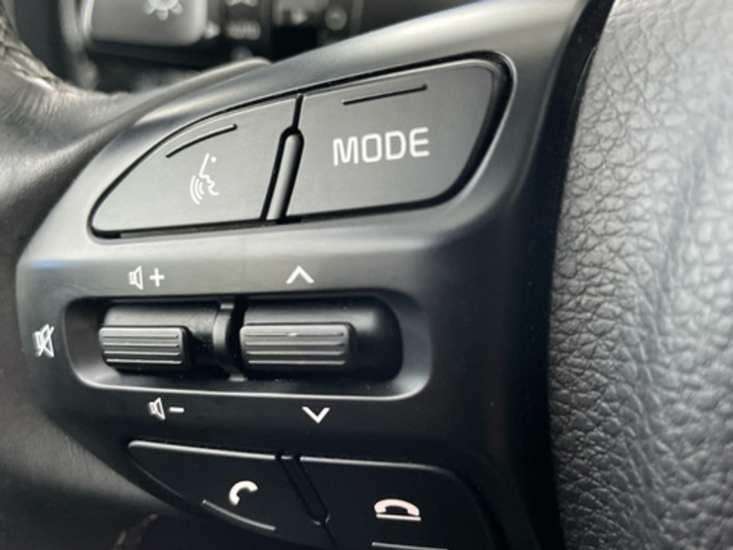 Kia Stonic 1.0 T-GDi MHEV Drive iMT 74 kW (100 CV)