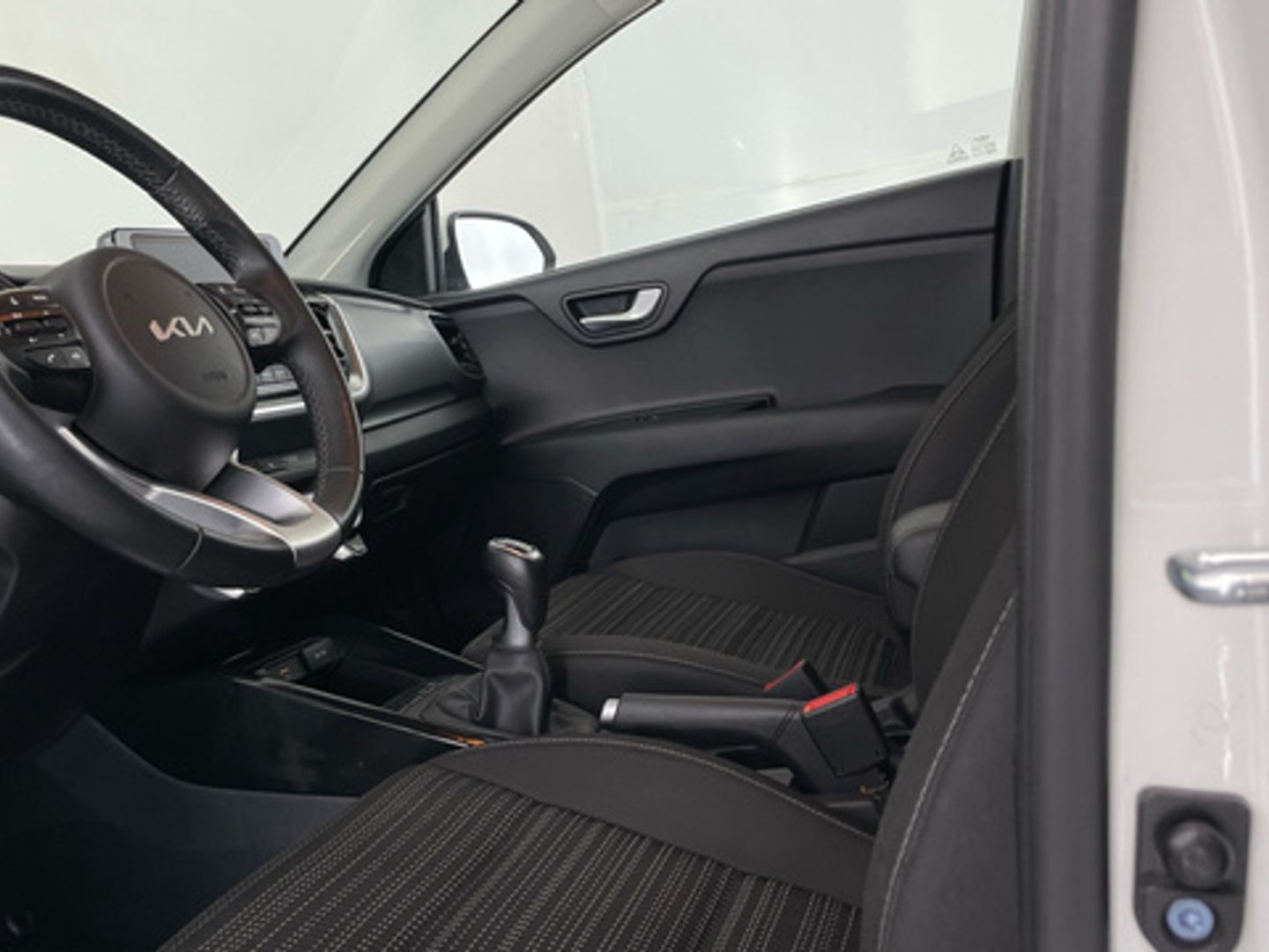 Kia Stonic 1.0 T-GDi MHEV Drive iMT 74 kW (100 CV)