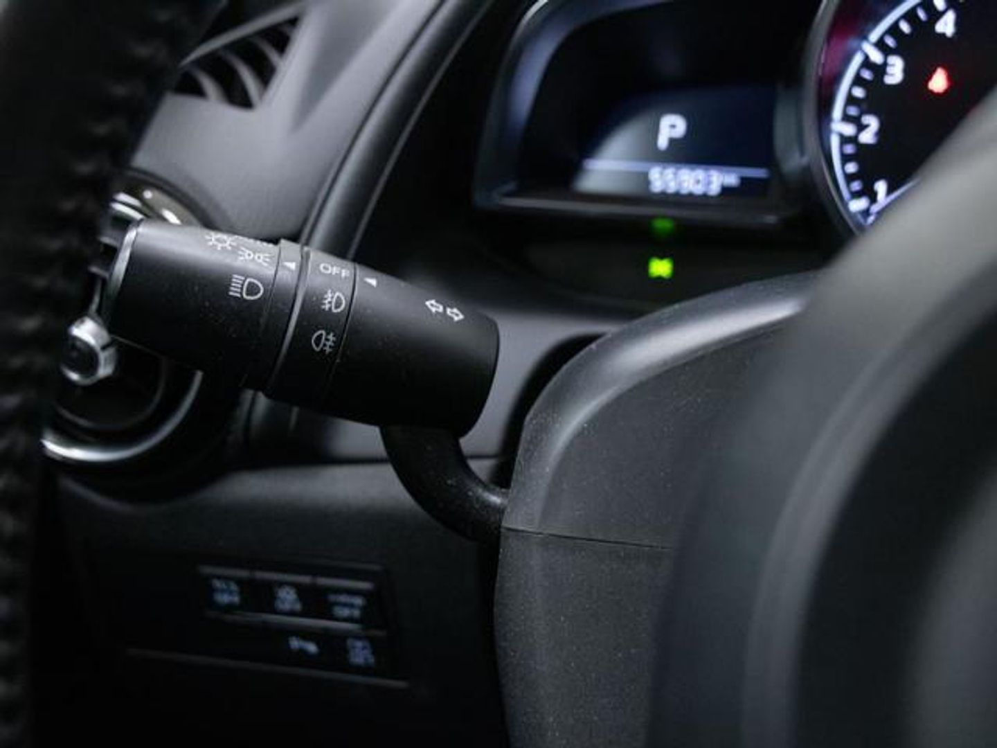Mazda CX-3 2.0 G Zenith 2WD AT 89 kW (121 CV)