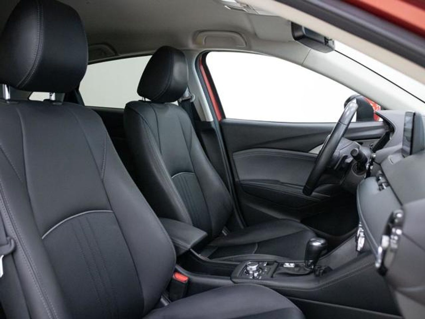 Mazda CX-3 2.0 G Zenith 2WD AT 89 kW (121 CV)