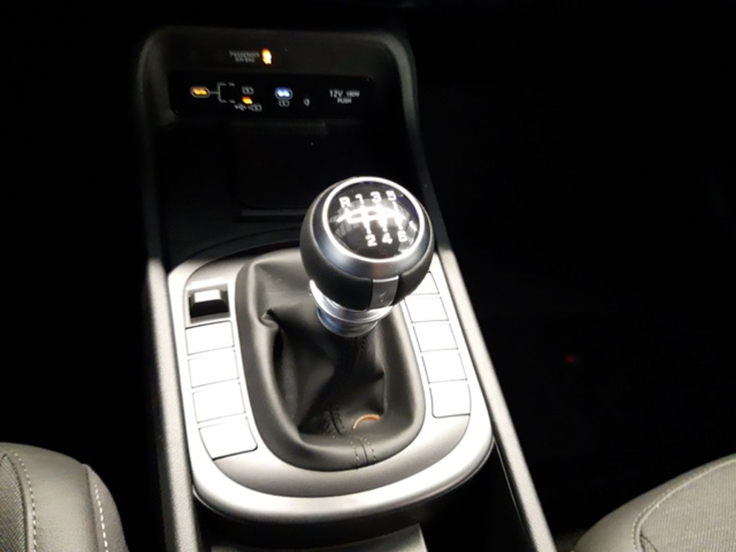 Hyundai Kona 1.0 TGDi Tecno 4x2 88 kW (120 CV)