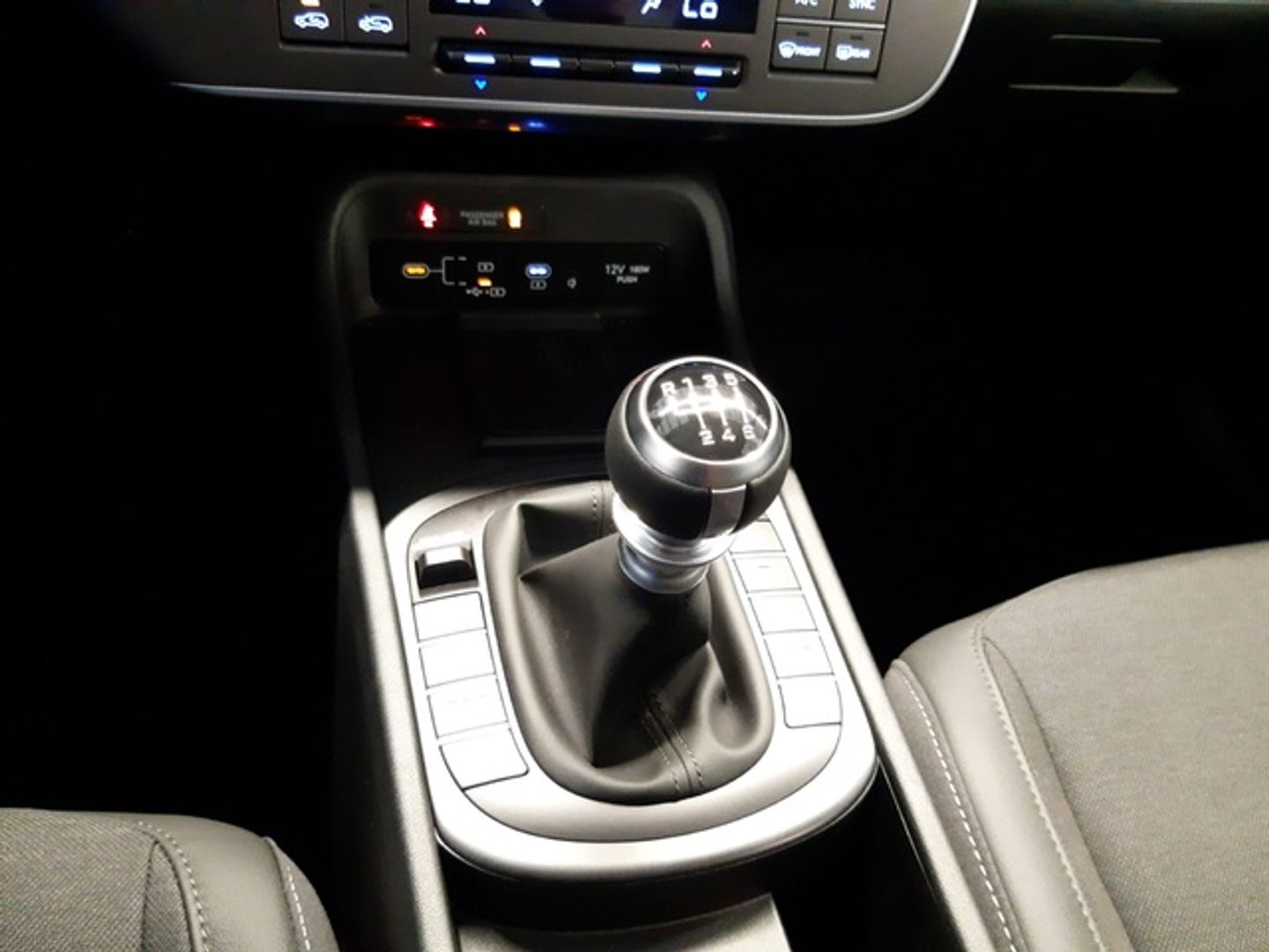 Hyundai Kona 1.0 TGDi Tecno 4x2 88 kW (120 CV)