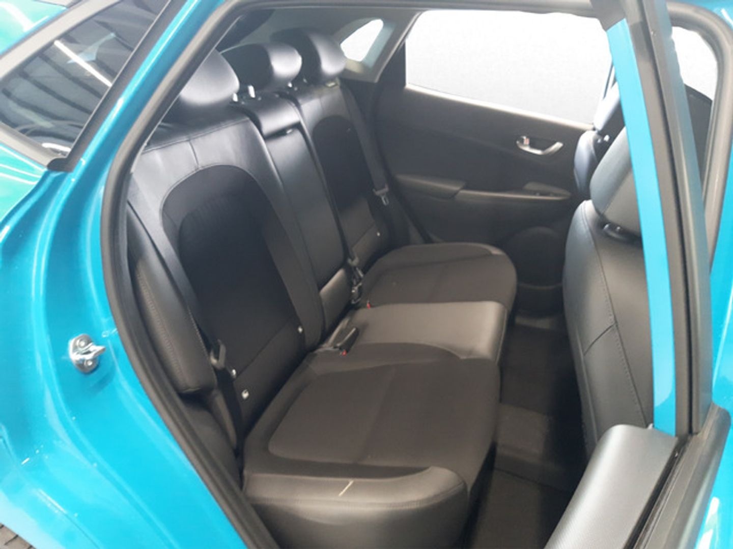 Hyundai Kona EV Style Sky 150 kW (204 CV)