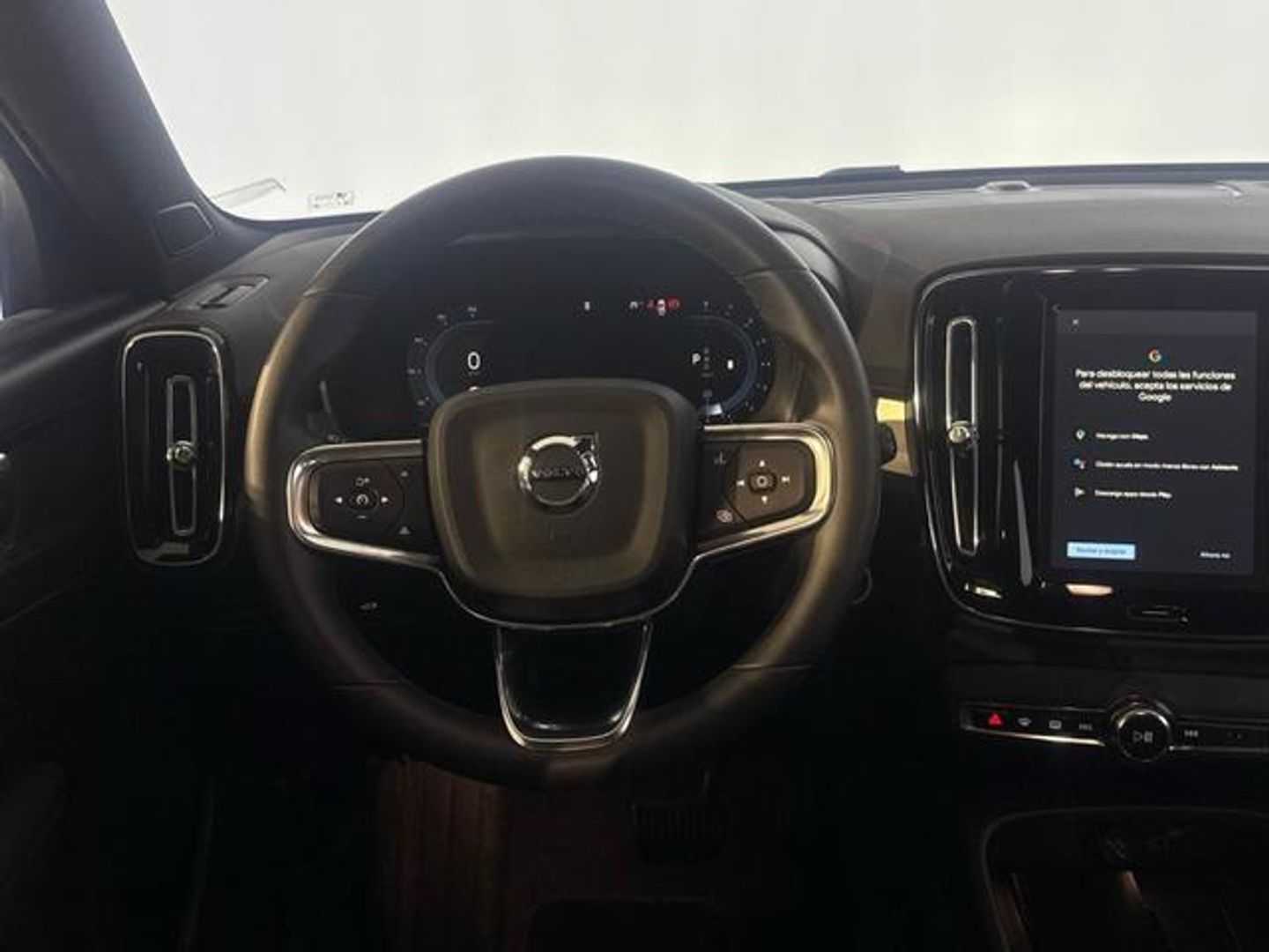 Volvo XC40 B3 G Core Auto 120 kW (163 CV)