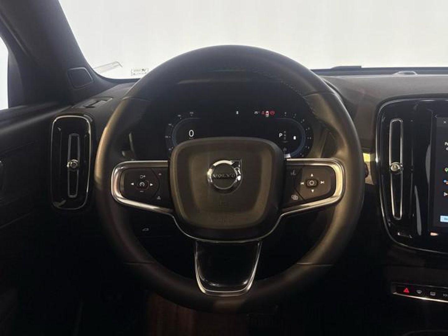 Volvo XC40 B3 G Core Auto 120 kW (163 CV)