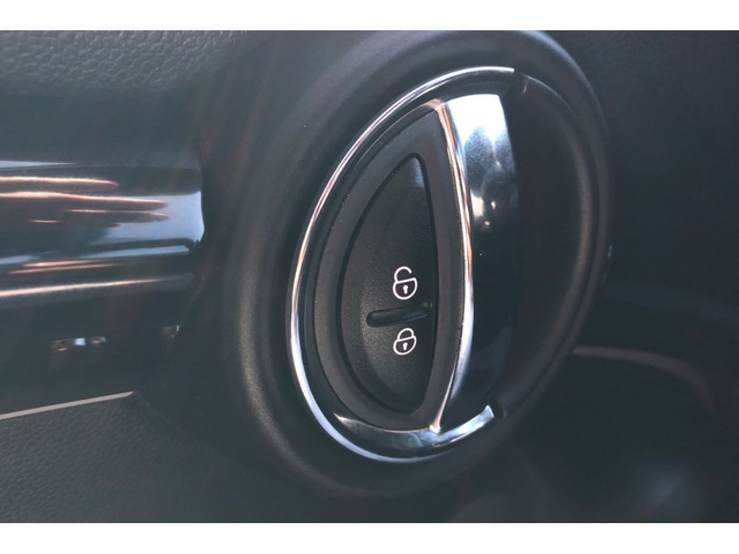 MINI MINI Cabrio Cooper 100 kW (136 CV)