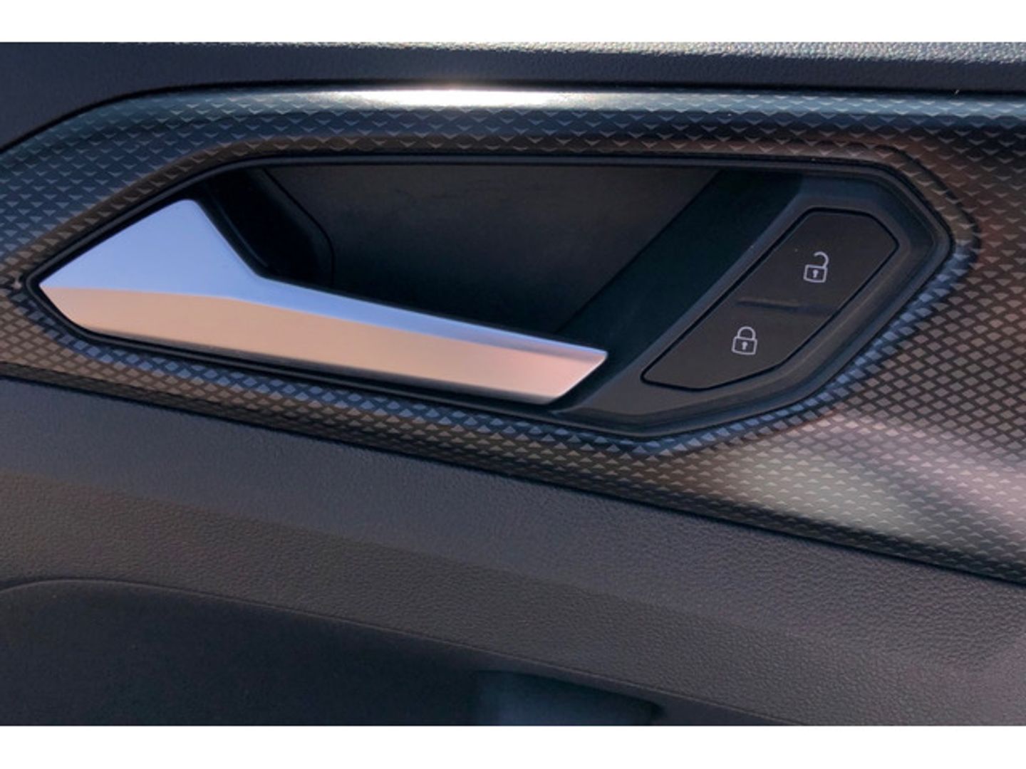 Volkswagen T-Cross Advance 1.0 TSI 70 kW (95 CV)