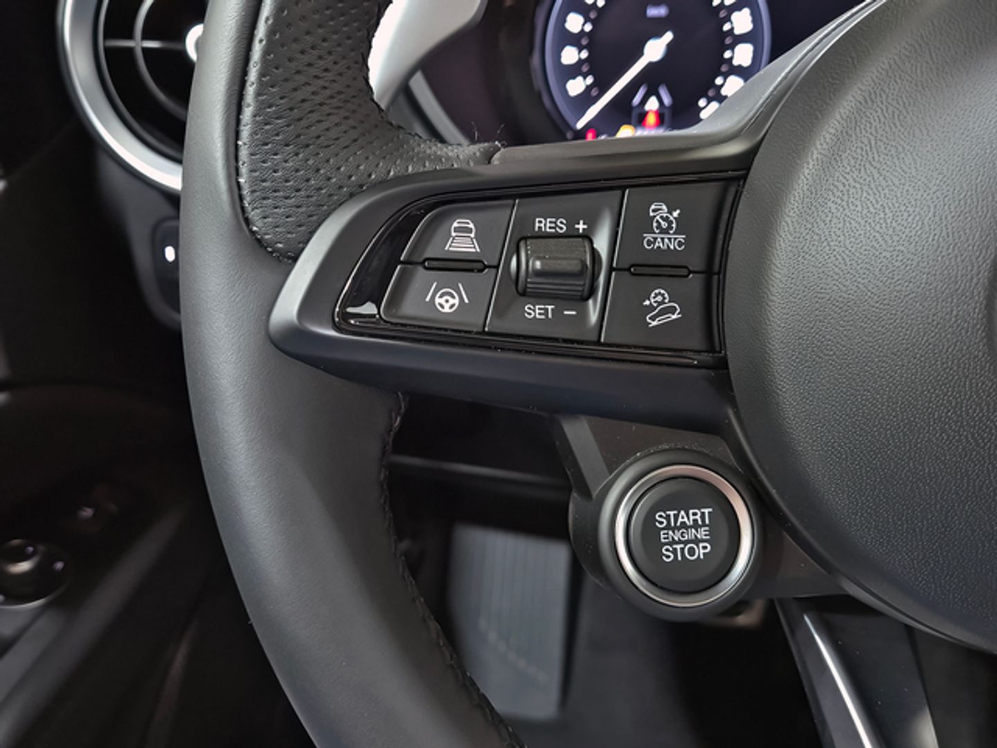 Alfa Romeo Stelvio 2.2 Diesel Sprint RWD 118 kW (160 CV)
