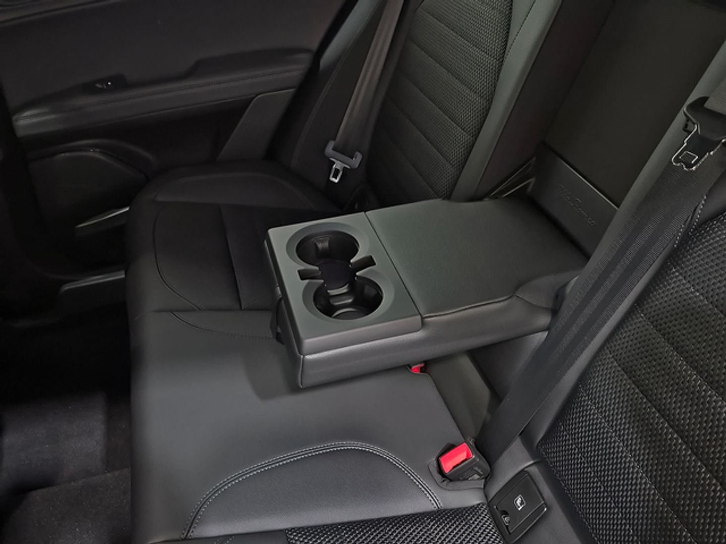 Alfa Romeo Stelvio 2.2 Diesel Sprint RWD 118 kW (160 CV)