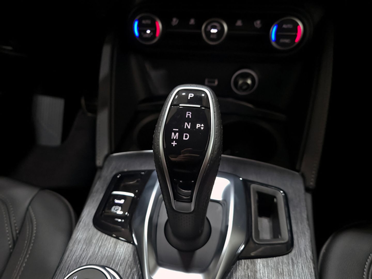 Alfa Romeo Stelvio 2.2 Diesel Sprint RWD 118 kW (160 CV)