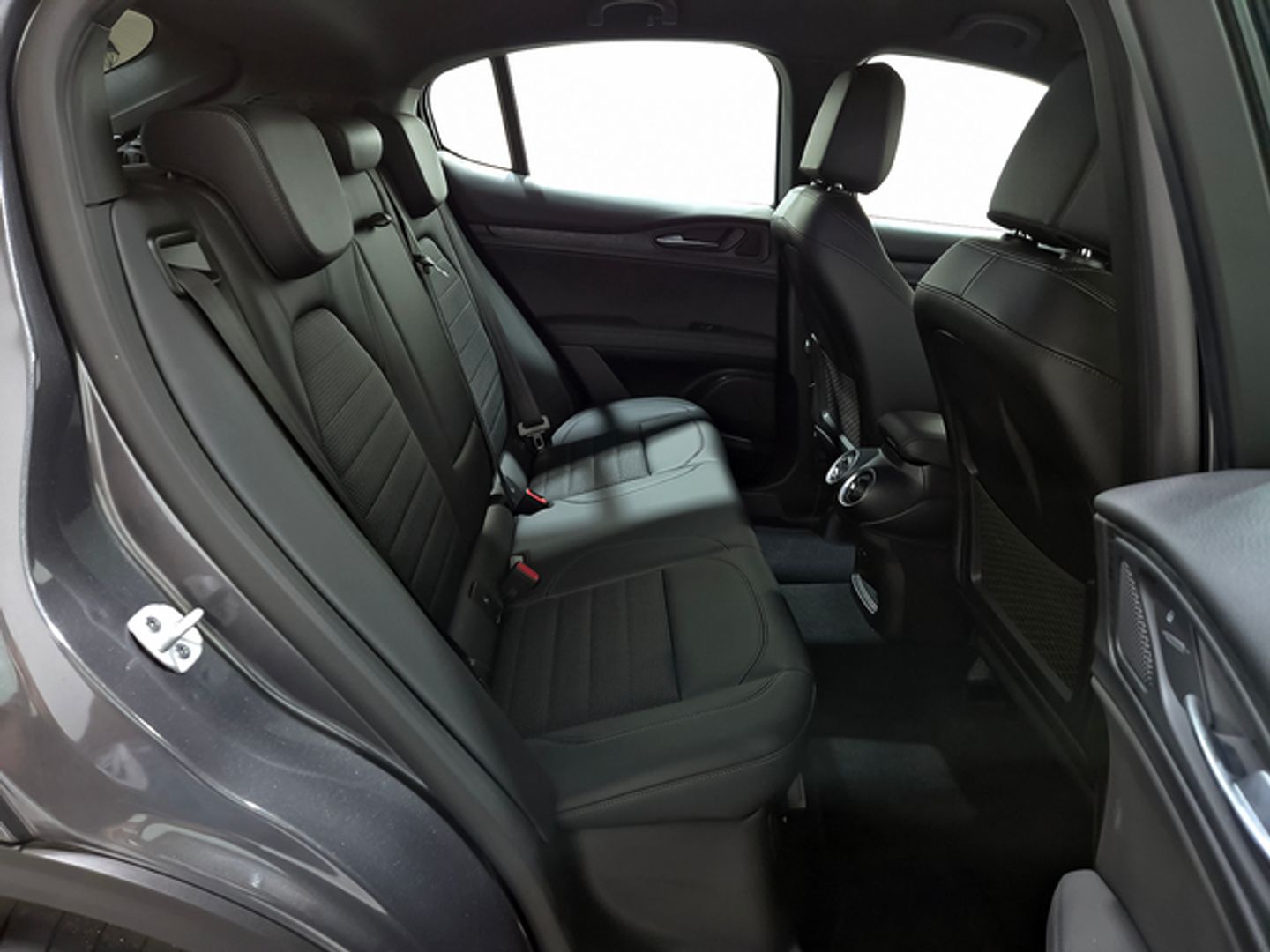Alfa Romeo Stelvio 2.2 Diesel Sprint RWD 118 kW (160 CV)