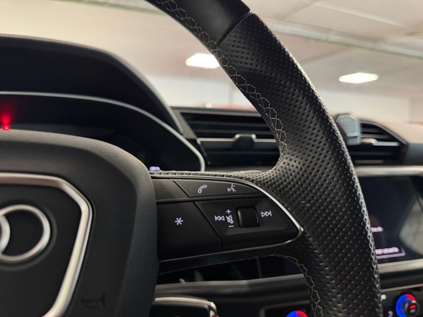 Audi Q3 Sportback Black line 35 TDI 110 kW (150 CV)