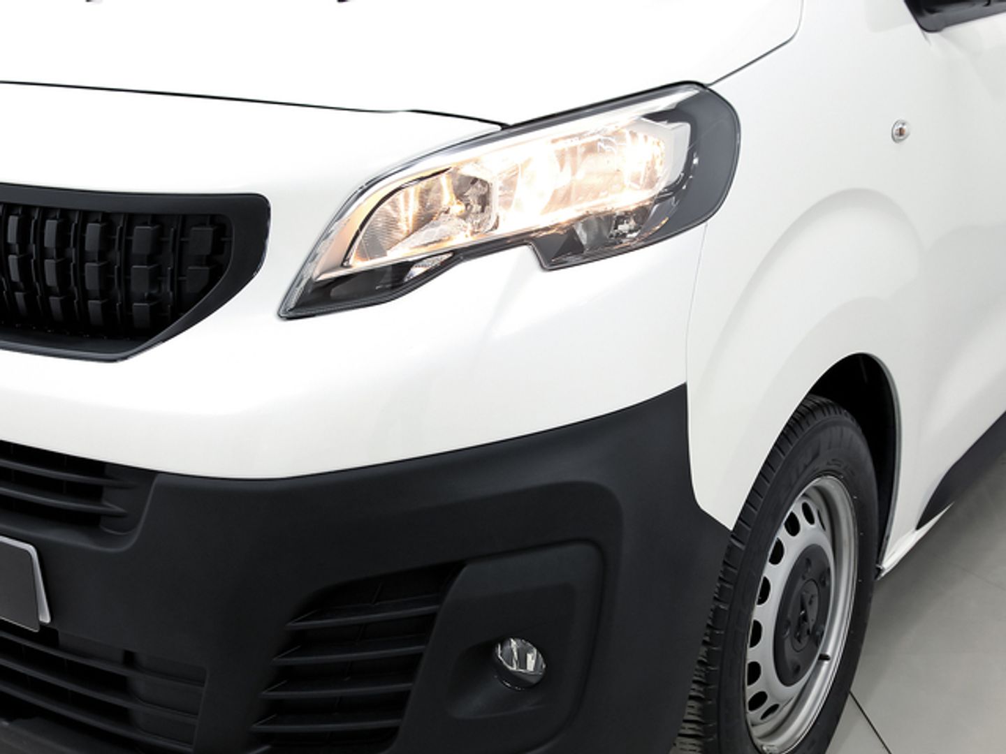 Peugeot Expert Furgon BlueHDi 100 Standard 75 kW (102 CV)
