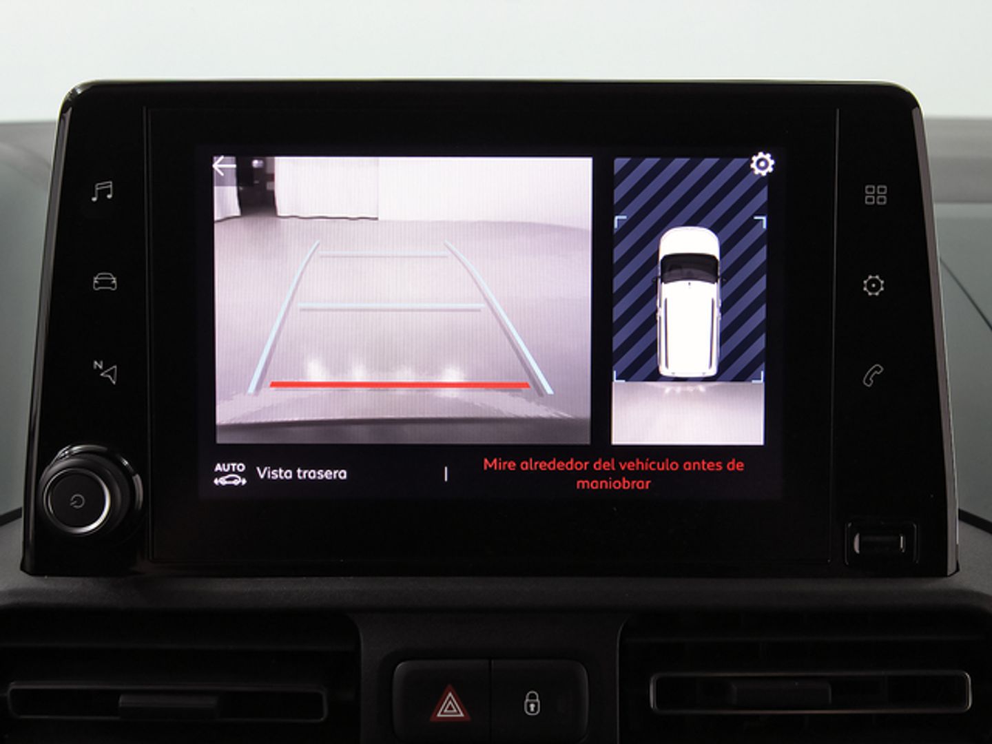 Citroen Berlingo BlueHDi 100 S&S Talla M Shine 75 kW (102 CV) Blanco Industrial