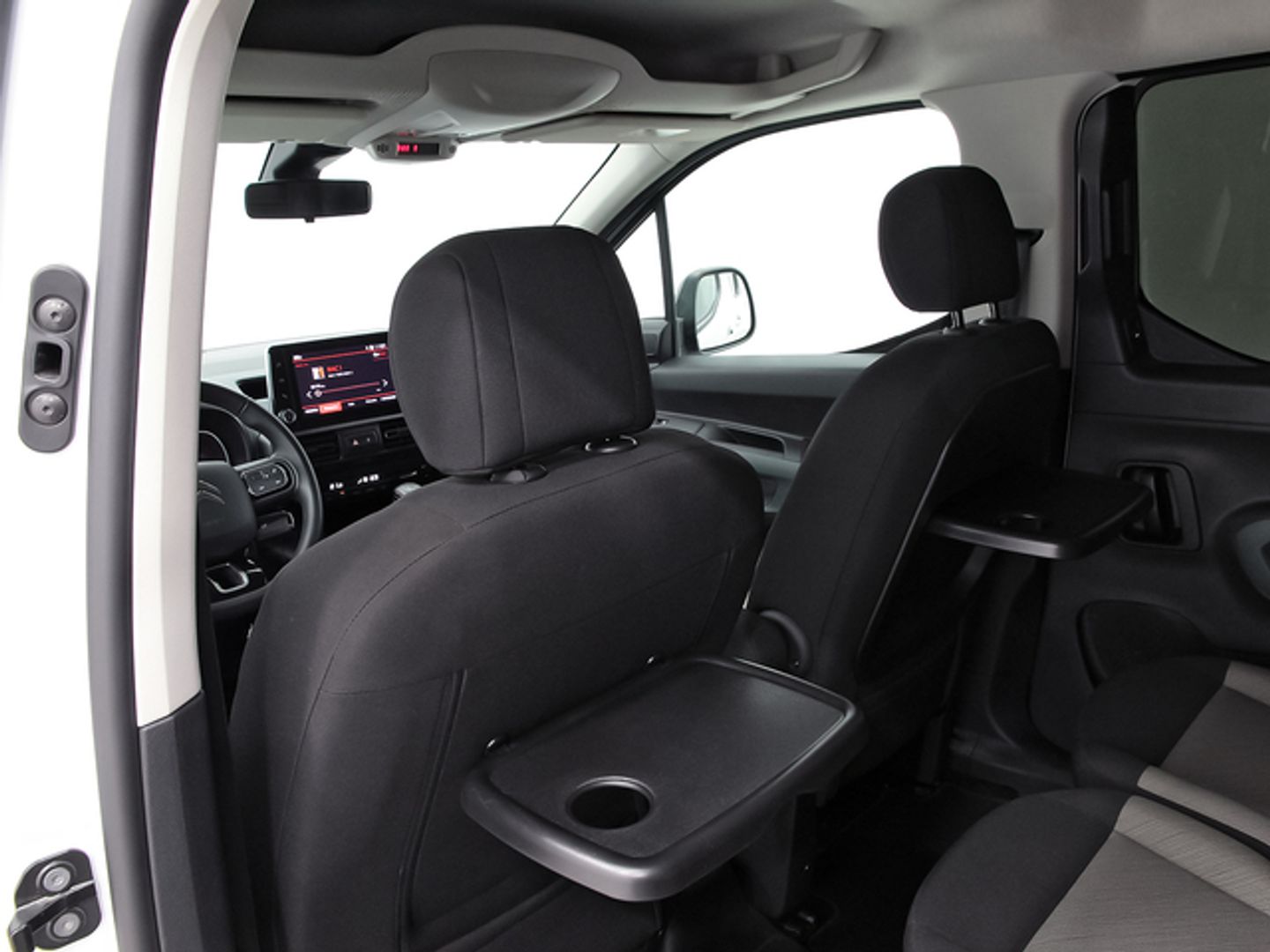 Citroen Berlingo BlueHDi 100 S&S Talla M Shine 75 kW (102 CV) Blanco Industrial