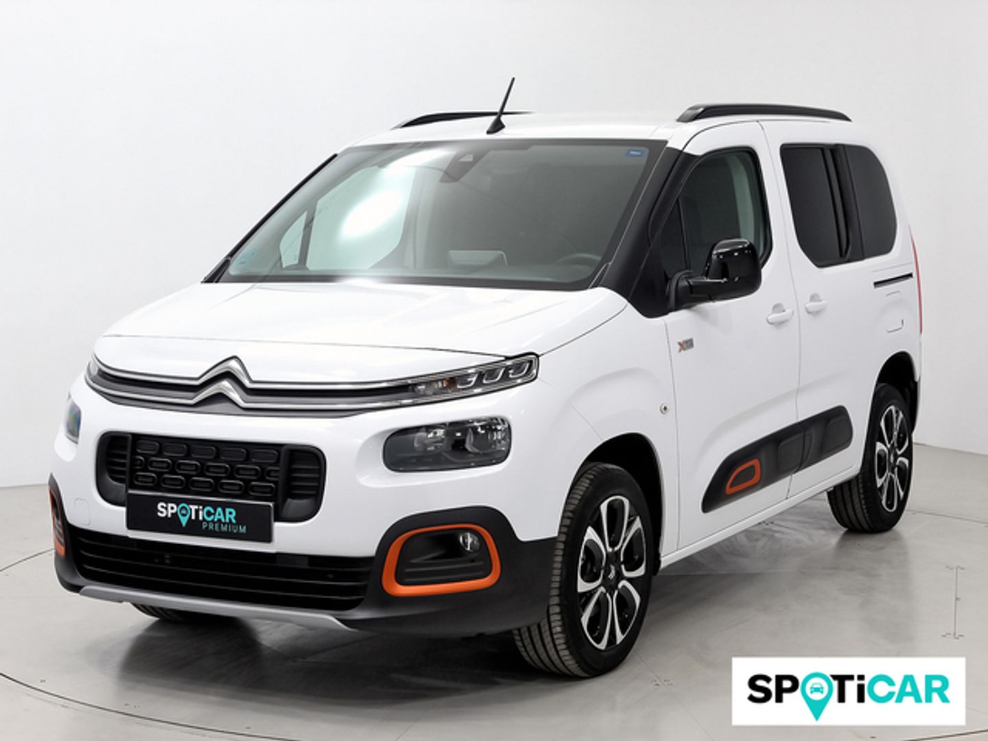 Citroen Berlingo BlueHDi 100 S&S Talla M Shine 75 kW (102 CV) Blanco Industrial