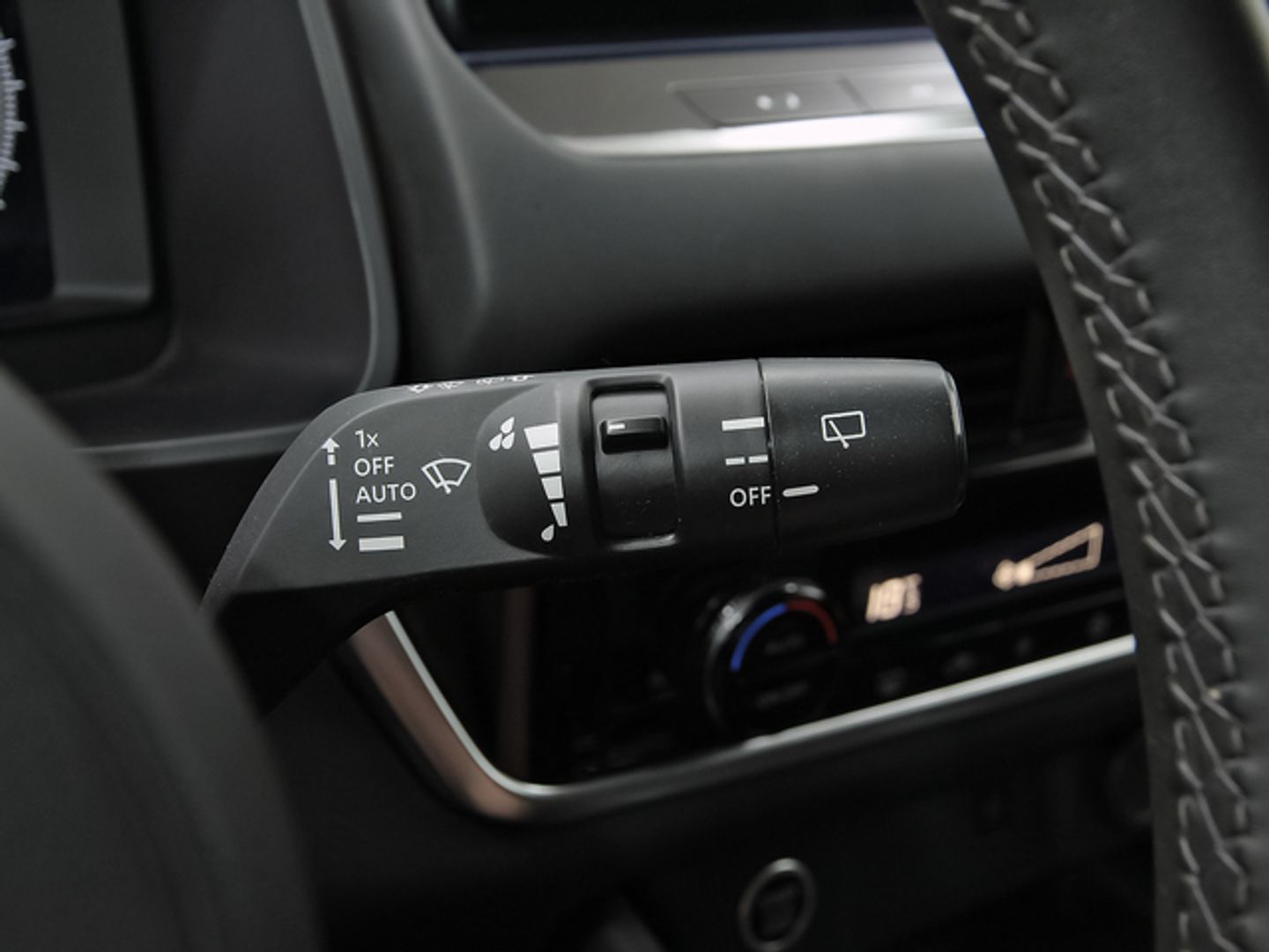 Nissan Qashqai DIG-T 140 mHEV N-Connecta 4x2 103 kW (140 CV)