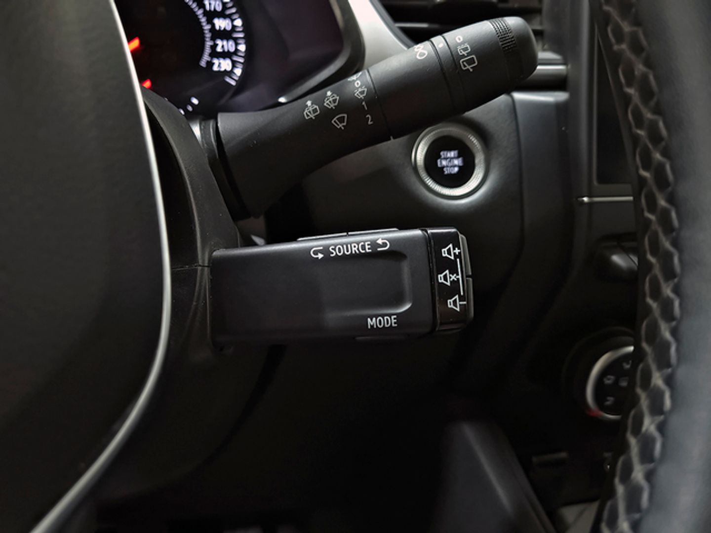 Renault Captur Intens TCe 140 Micro Híbrido 103 kW (140 CV) GPF