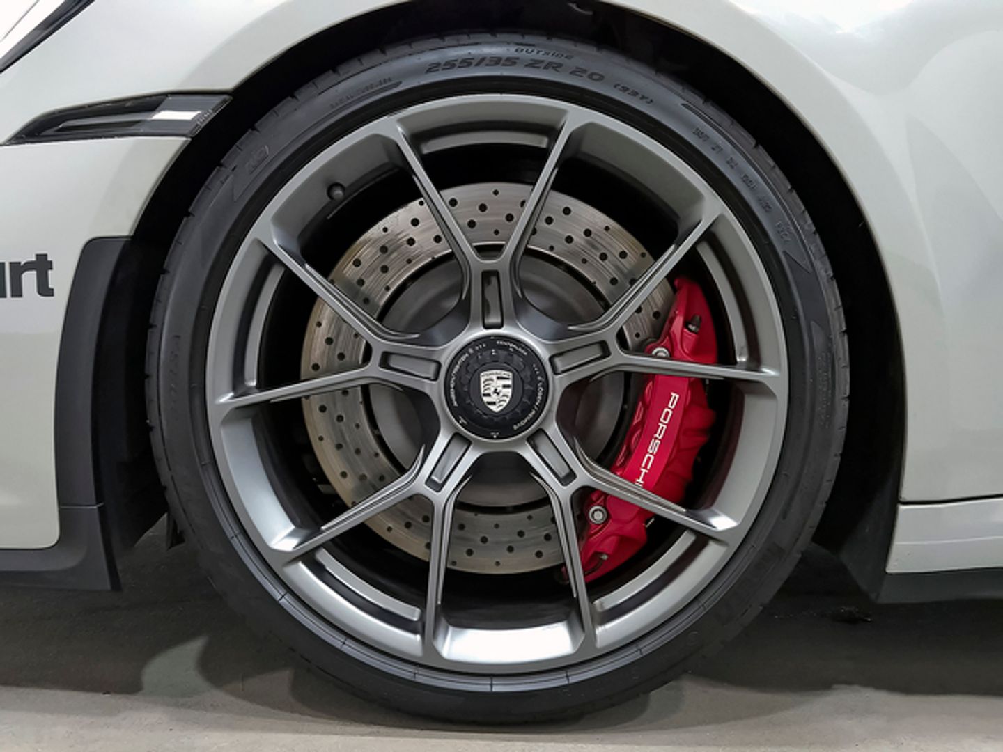 Porsche 911 GT3 Pack Touring 375 kW (510 CV)
