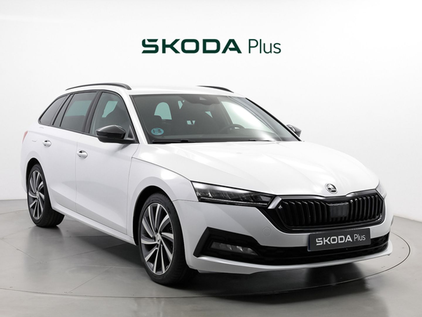Skoda Octavia Combi 2.0 TDI Sport Last Edtion DSG 110 kW (150 CV) Blanco Familiar