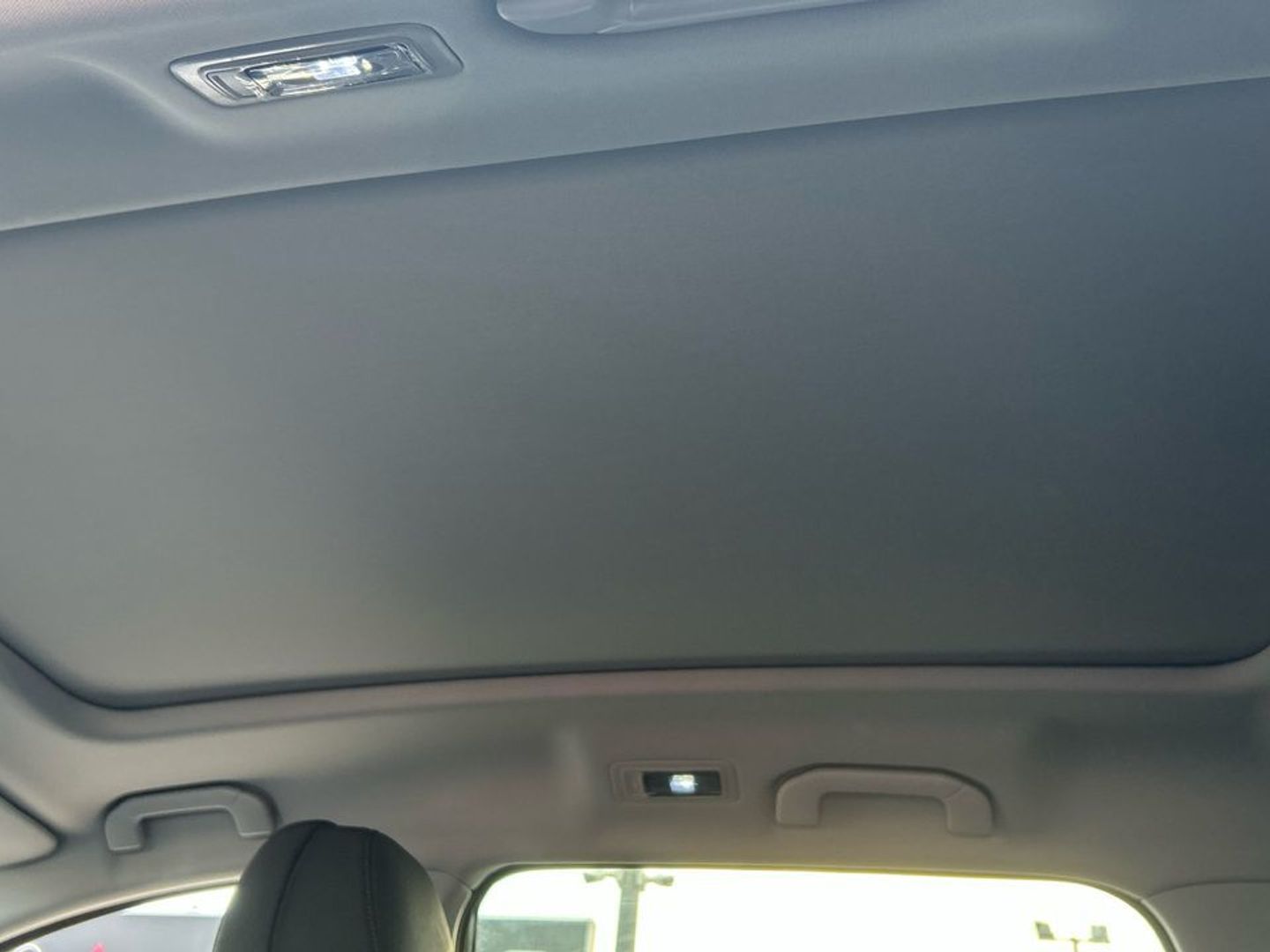 Ebro S800 1.6 TGDI Luxury DCT 108 kW (147 CV)