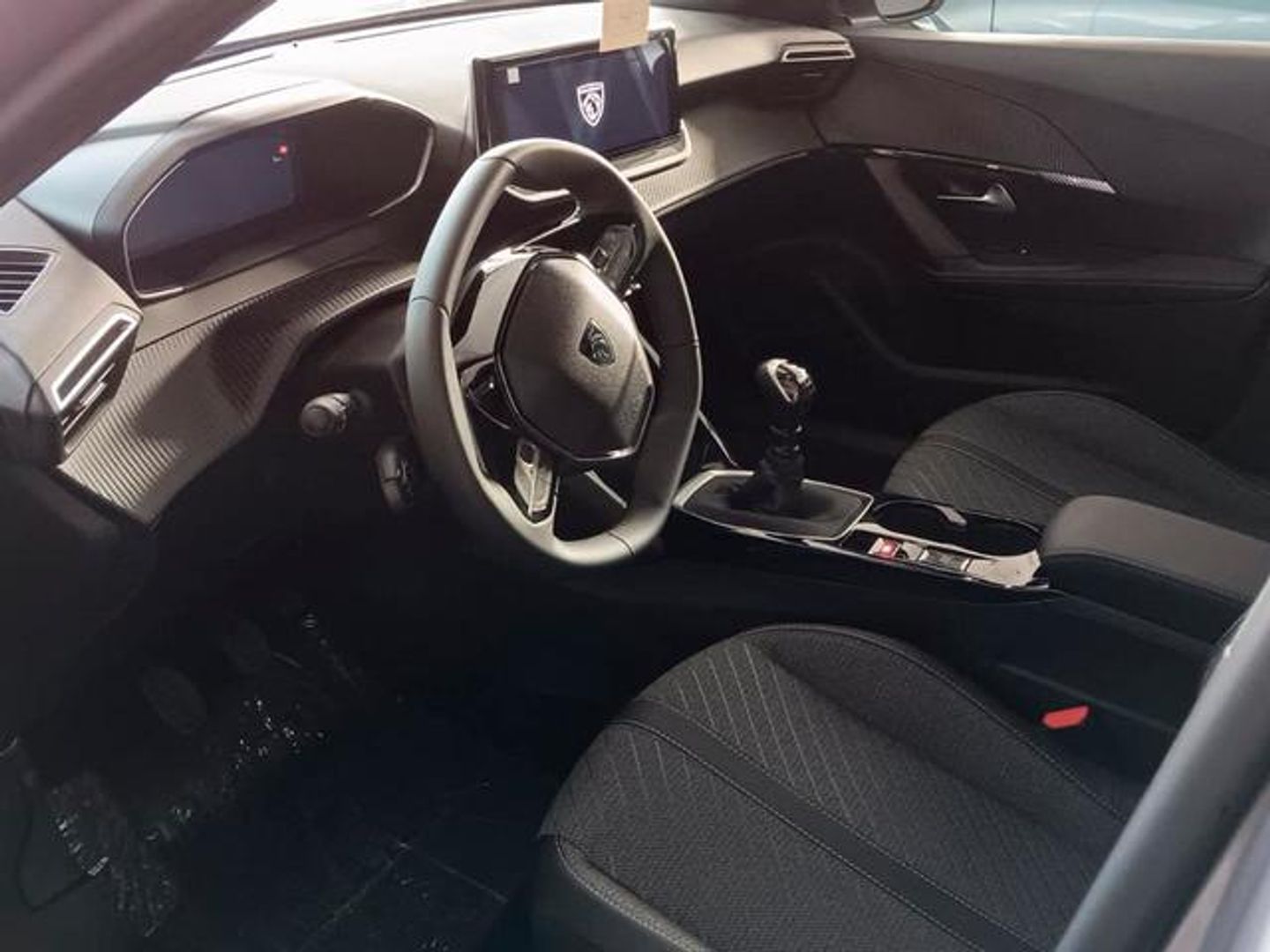 Peugeot 2008 PureTech 100 S&S Allure 75 kW (100 CV)
