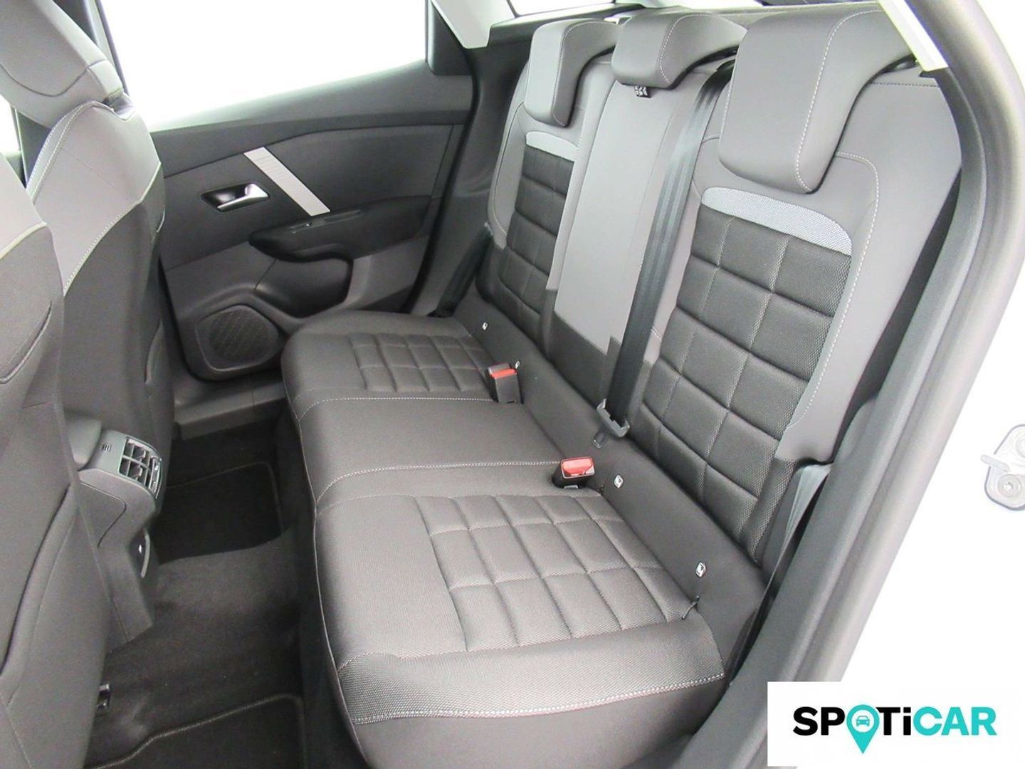 Citroen C4 Hybrid 145 Plus e-DCS6 107 kW (145 CV)