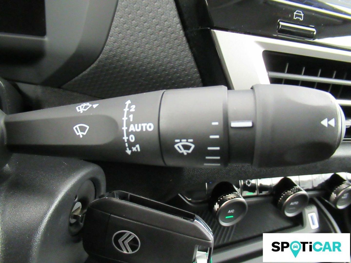 Citroen C4 Hybrid 145 Plus e-DCS6 107 kW (145 CV)