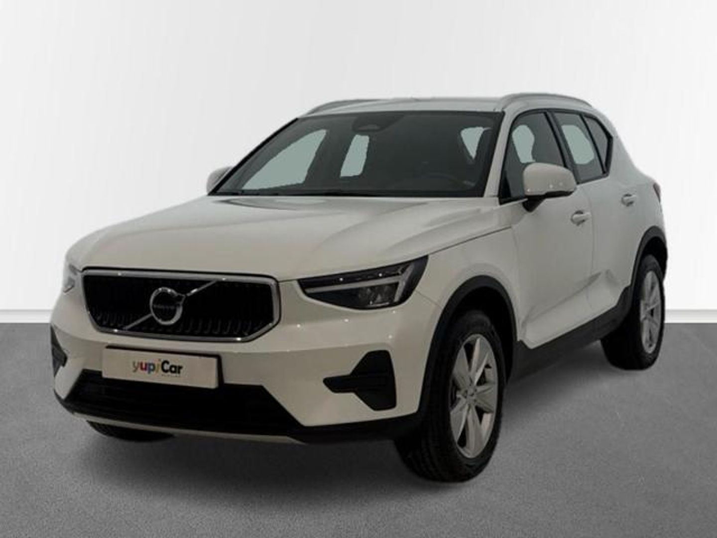 Volvo XC40 B3 G Core Auto 120 kW (163 CV)