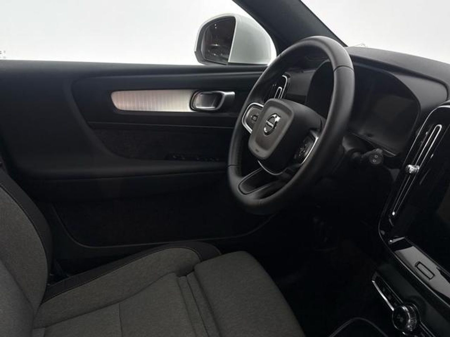 Volvo XC40 B3 G Core Auto 120 kW (163 CV)