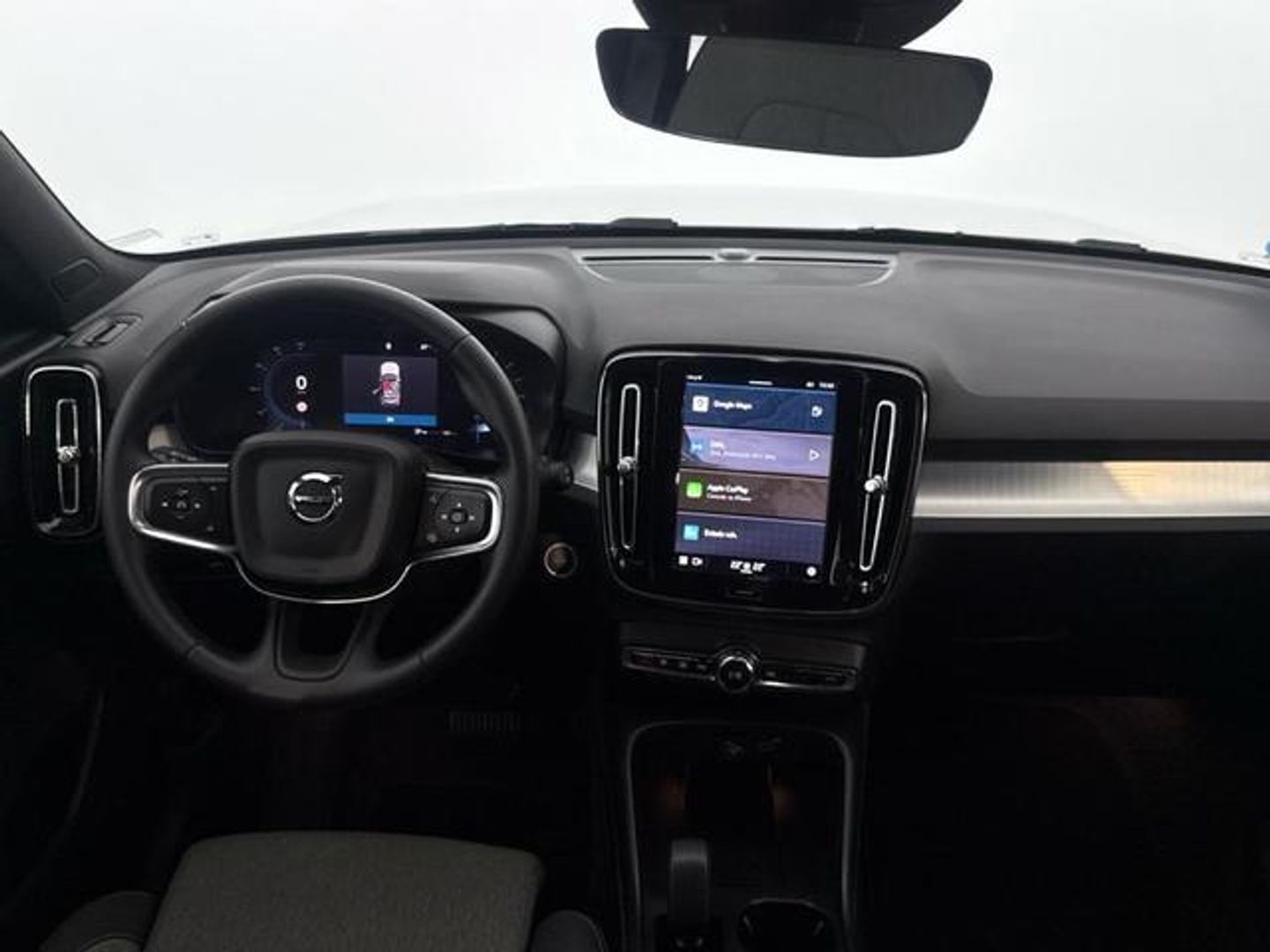 Volvo XC40 B3 G Core Auto 120 kW (163 CV)