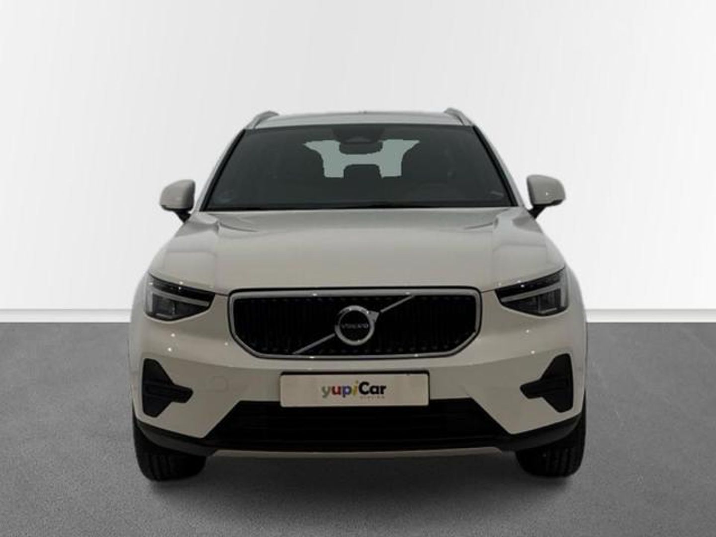 Volvo XC40 B3 G Core Auto 120 kW (163 CV)