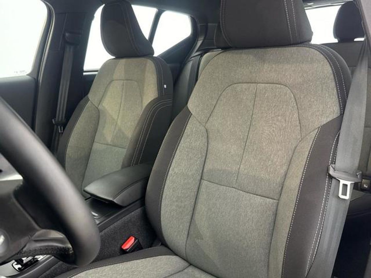 Volvo XC40 B3 G Core Auto 120 kW (163 CV)