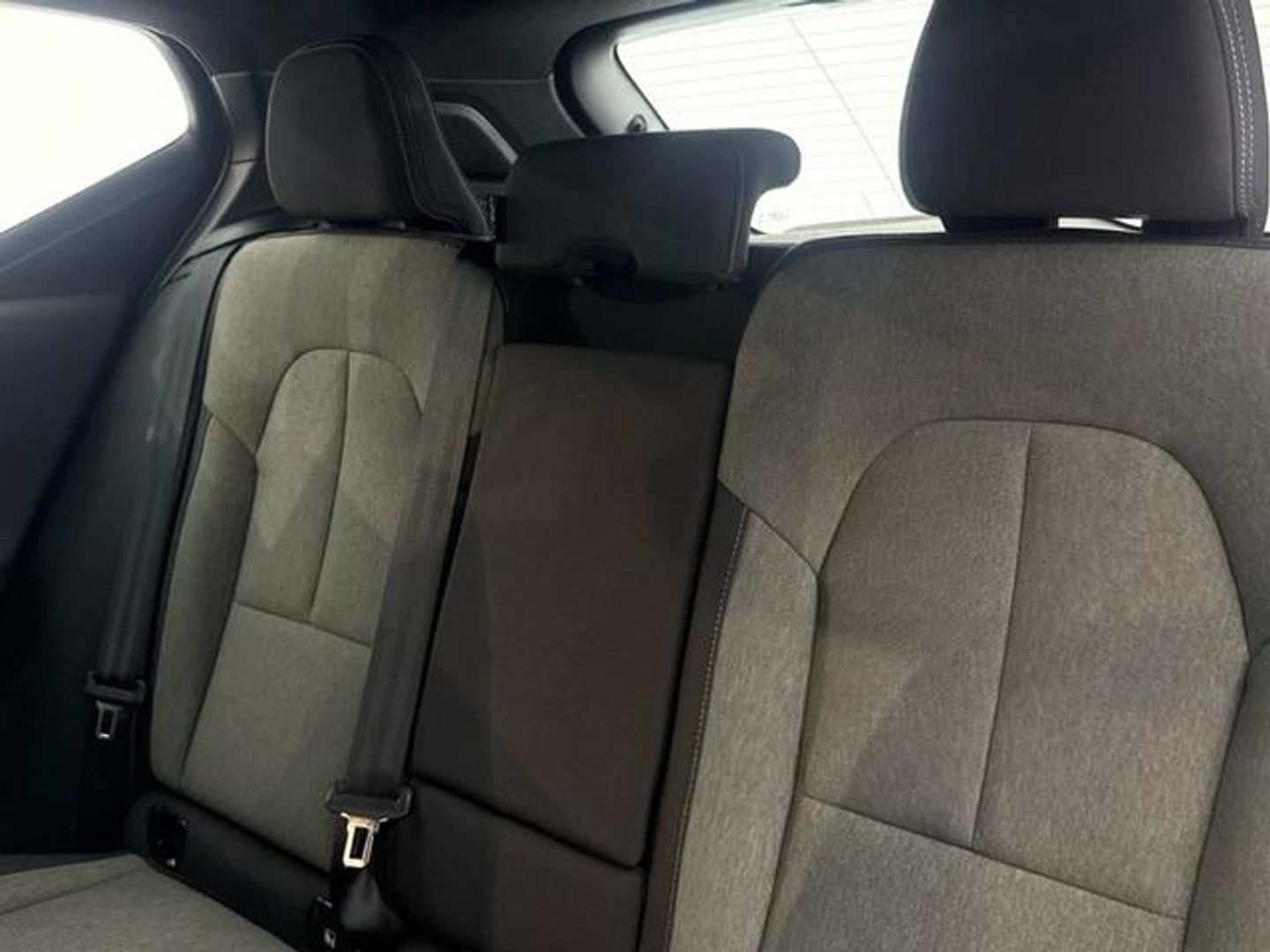Volvo XC40 B3 G Core Auto 120 kW (163 CV)