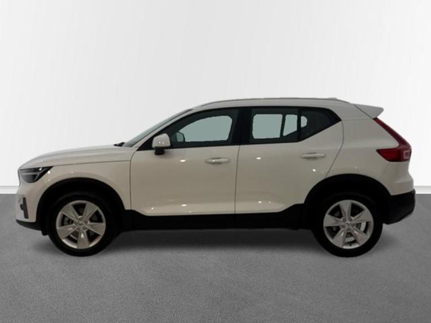 Volvo XC40 B3 G Core Auto 120 kW (163 CV)