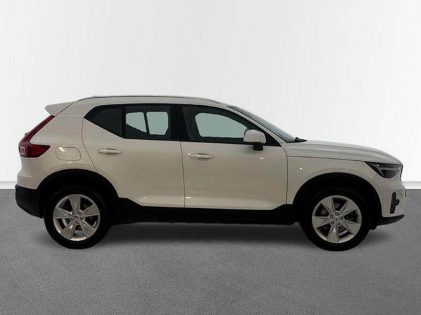 Volvo XC40 B3 G Core Auto 120 kW (163 CV)