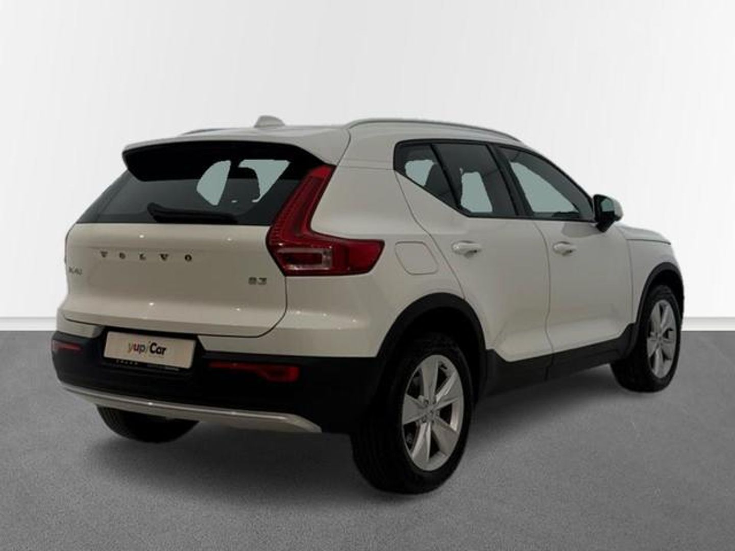 Volvo XC40 B3 G Core Auto 120 kW (163 CV)