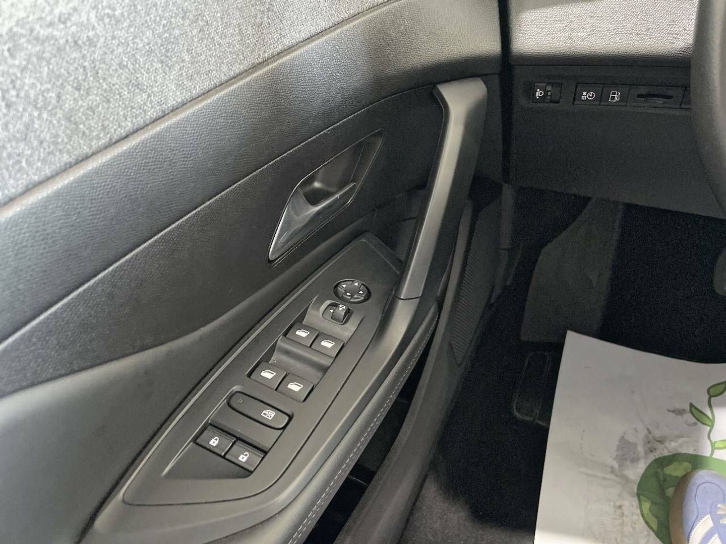 Peugeot 308 Allure Pack Hybrid eEAT8 132 kW (180 CV)