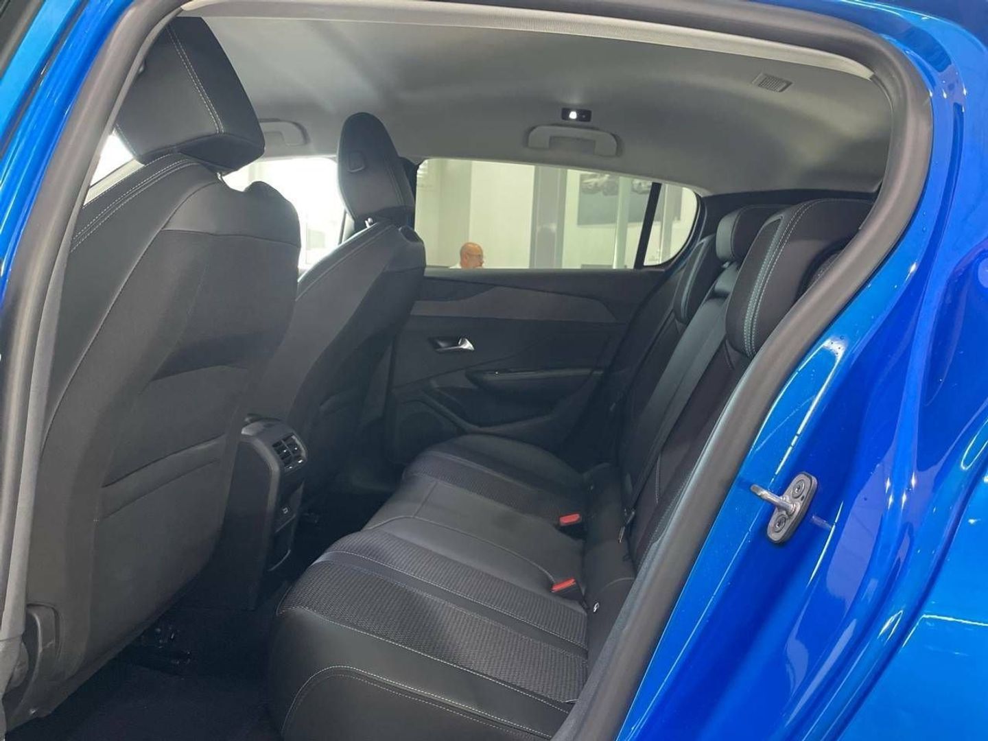Peugeot 308 Allure Pack Hybrid eEAT8 132 kW (180 CV)