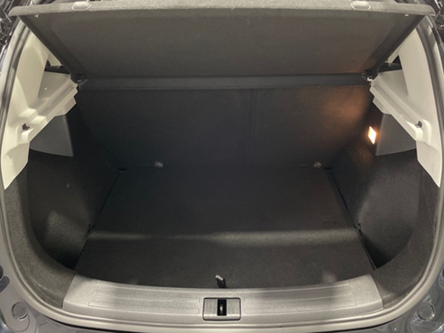 MG ZS 1.5 Luxury 78 kW (106 CV)