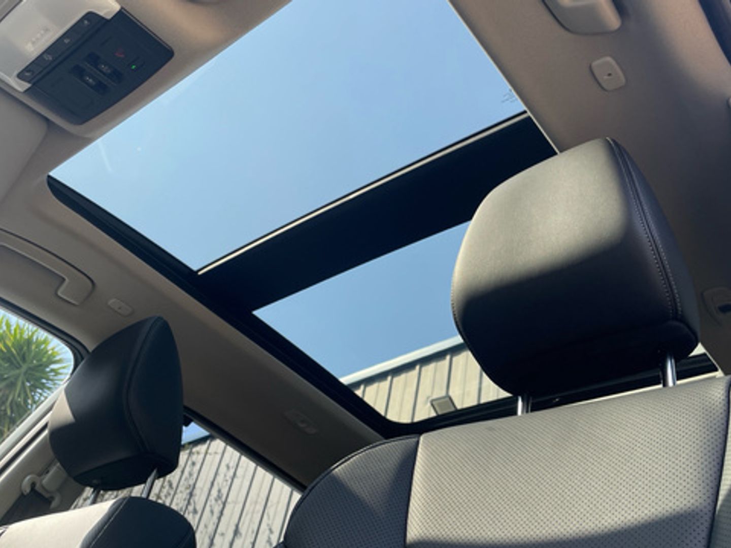 Nissan X-Trail 1.5 e-POWER Tekna A/T 150 kW (204 CV)