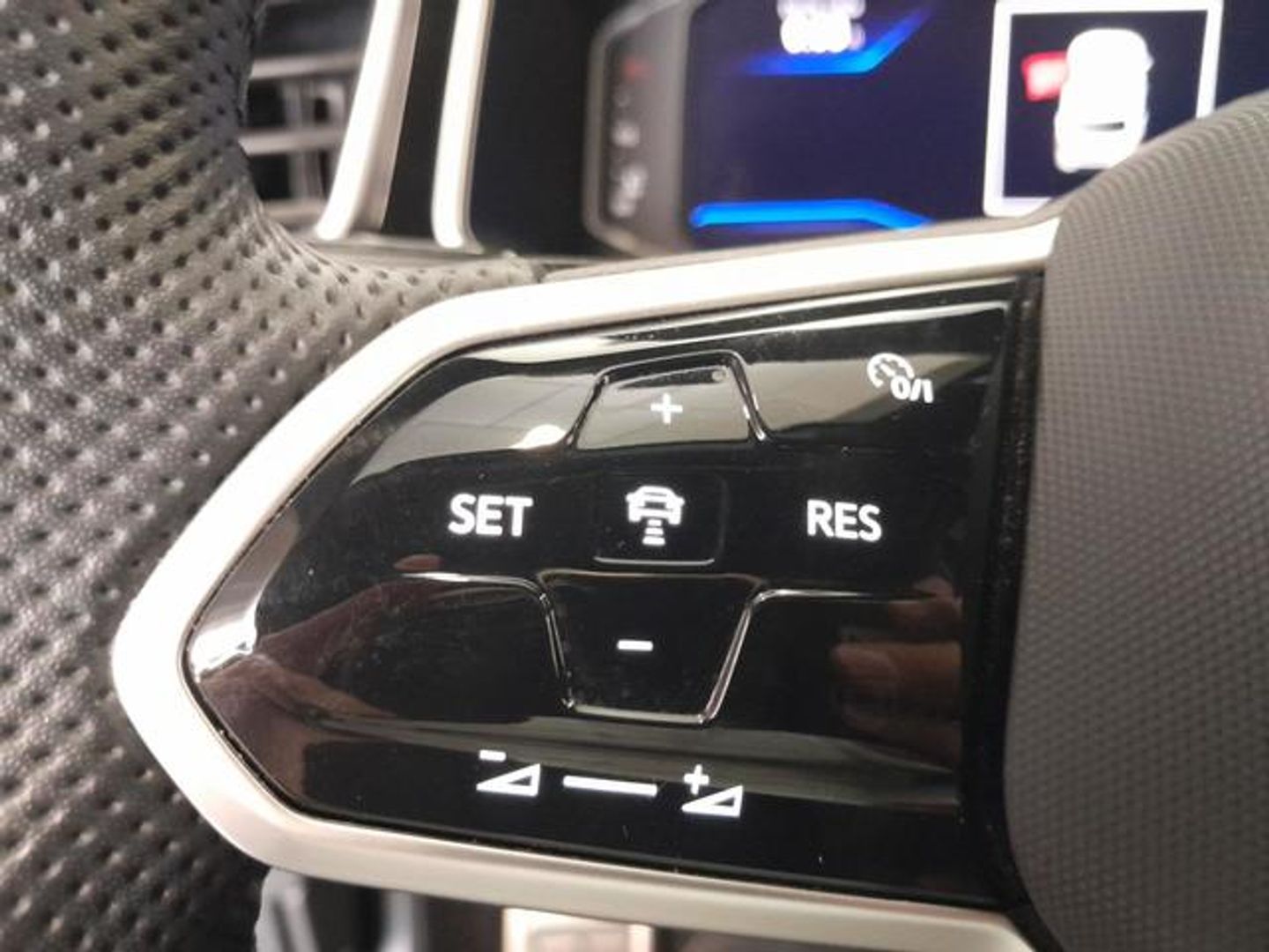 Volkswagen T-Roc R-Line 1.5 TSI 110 kW (150 CV) DSG
