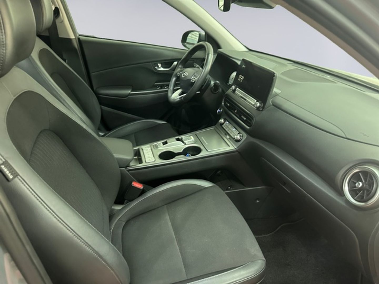 Hyundai Kona EV Style Sky 150 kW (204 CV)