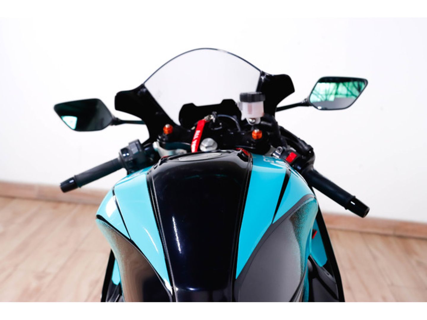 Yamaha YZF-R 7