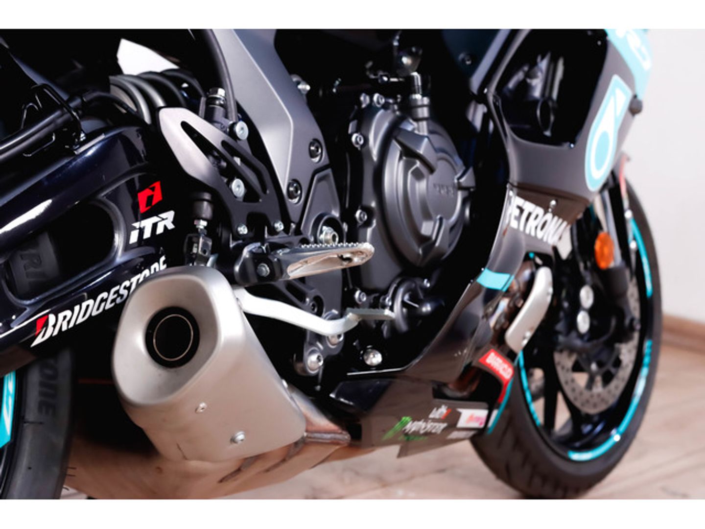 Yamaha YZF-R 7