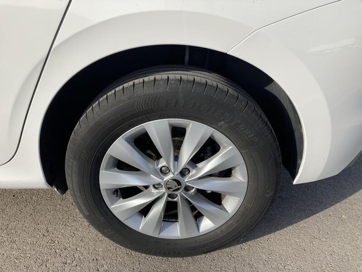 Skoda Kamiq 1.0 TSI Ambition DSG 81 kW (110 CV)