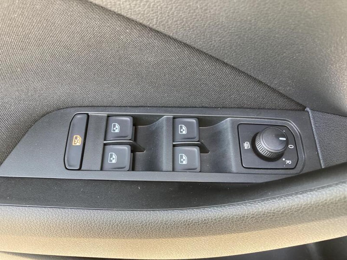 Skoda Kamiq 1.0 TSI Ambition DSG 81 kW (110 CV)