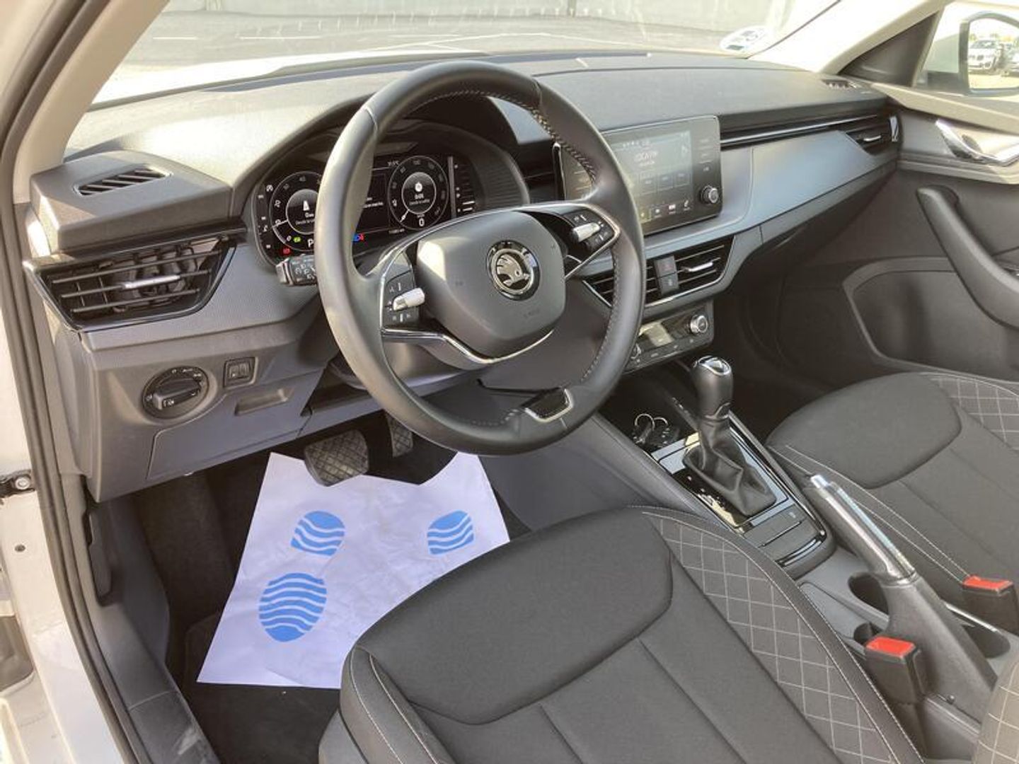 Skoda Kamiq 1.0 TSI Ambition DSG 81 kW (110 CV)
