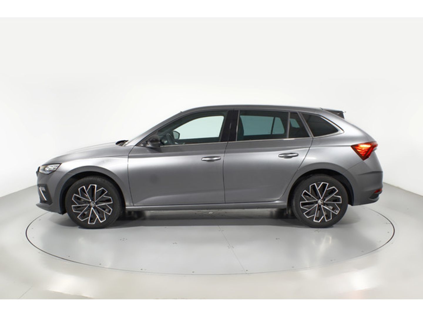 Skoda Scala Design 1.0 TSI DSG 85 kW (115 CV)